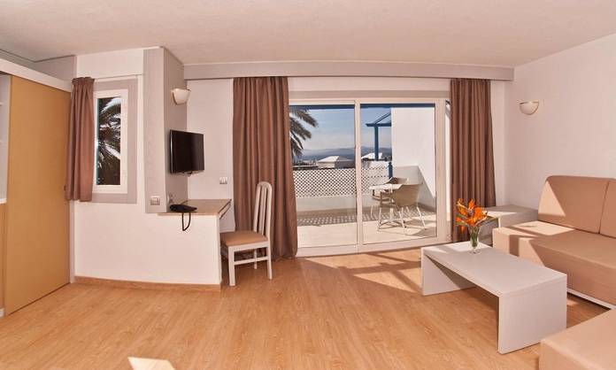 APPARTEMENT MIT 1 SCHLAFZIMMER HL Paradise Island**** Hotel Lanzarote